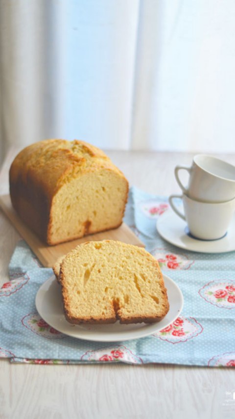 Si no has probado el Rosquipan, este es tu momento. Esponjoso, con ese aroma irresistible y hecho 100% en panificadora (porque aquí amamos que las máquinas trabajen por nosotros). 🤖✨

​Es el desayuno definitivo. La miga es de otro planeta. ☁️

​👉 Tienes la receta detallada paso a paso en:

🔗 www.inmylittlekitchen.com (Link en mi bio)

 #internationalfoodiesunite  #goldentastyfoodie  #teamhappyfoodies #amigosfoodiesinsta #fellowfoodielovers