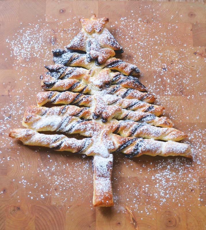 Arbol de navidad con crema de chocolate