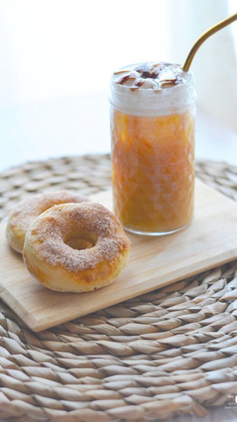 Una de las recetas más buscadas y visitadas en el blog son estos dónuts en freidora de aire 🍩

Aunque la masa puede ser algo que te eche para atrás a la hora de hacerlos, te puedo asegurar que es más fácil de lo crees.

En esta ocasión yo los hice de azúcar y canela pero podéis poner el frosting que más te guste.

Tienes el paso a paso con todos los ingredientes y los trucos, tienes el enlace directo al blog en mi perfil 
🔗 www.inmylittlekitchen.com (Link en mi bio)

 #internationalfoodiesunite  #goldentastyfoodie  #teamhappyfoodies #amigosfoodiesinsta #fellowfoodielovers